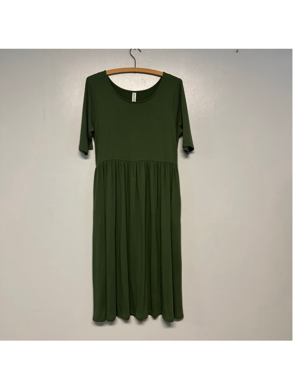 ZENANA OUTFITTERS Midi Dress women’s size XL Olive Green gathered waist - Picture 6 of 7